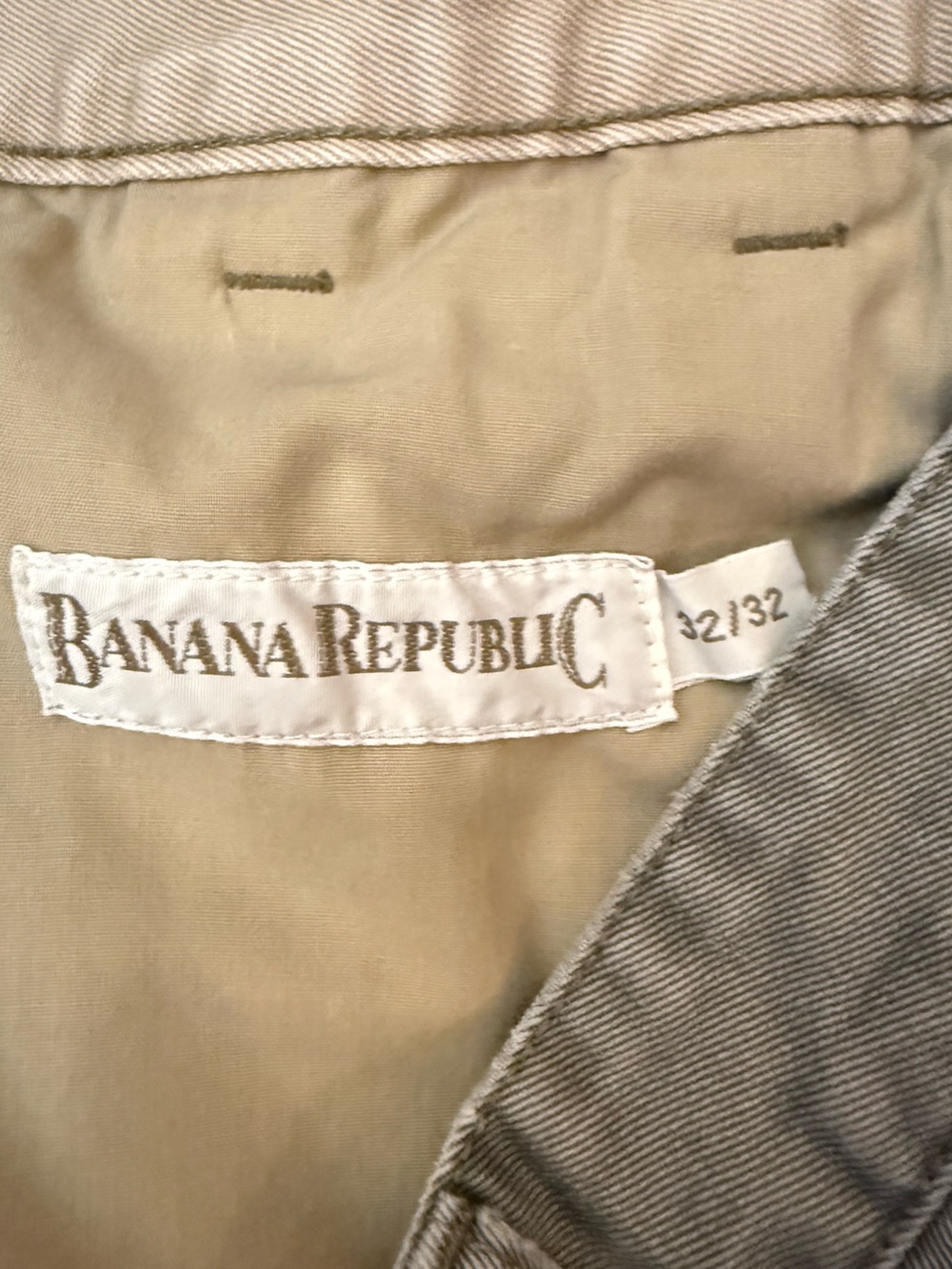 VTG Y2K Banana Republic Pleated Khaki Pants Olive Green 32x32 Fits 31x28.5 Fair - Picture 2 of 16